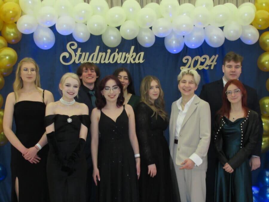 Studniówka 2024