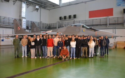 Wycieczka klas lotniczych