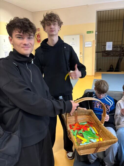 Projekt #SUWAK „Tylko dobre wróżby”